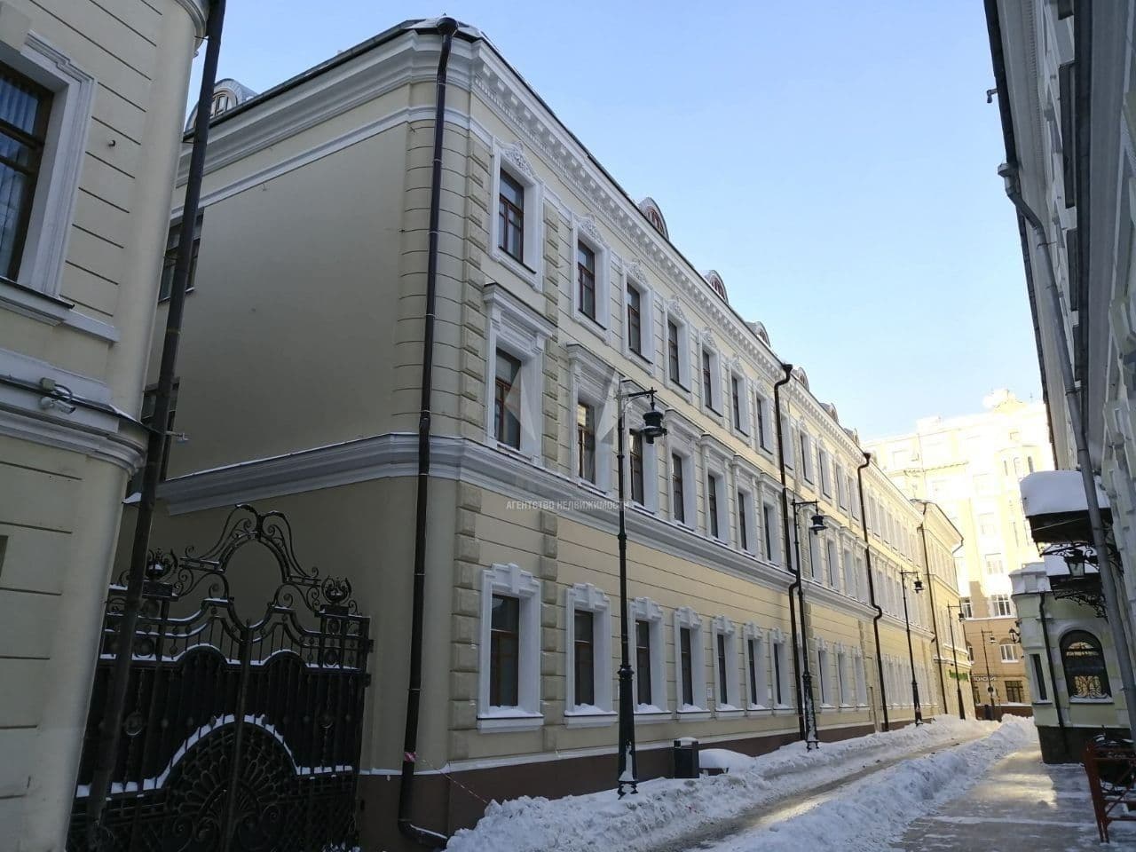 Торговая площадь Неглинная 14с1А