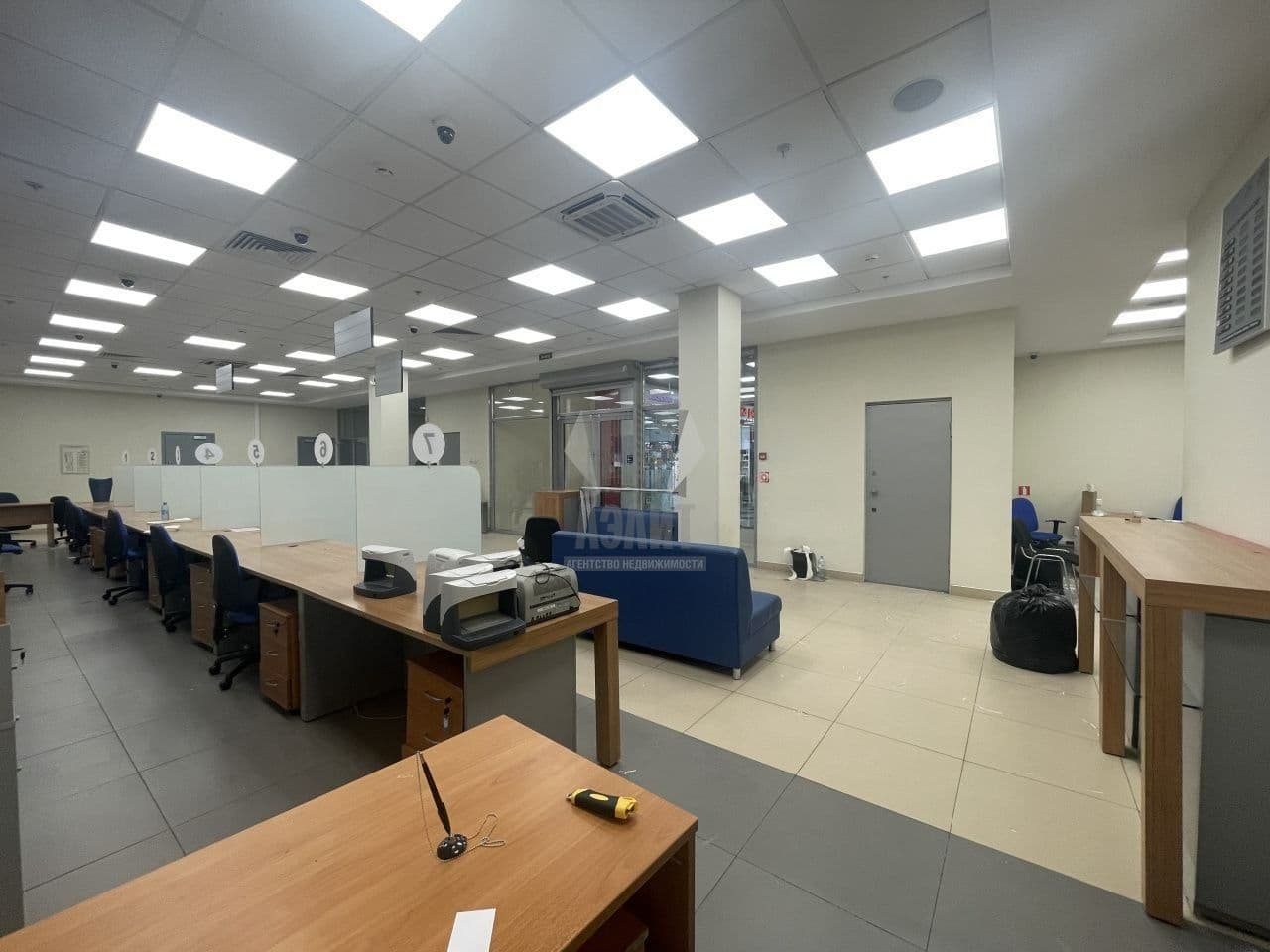 Офис Снежная 26 347м — фото 1 из 12
